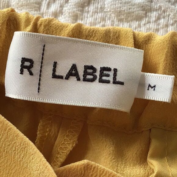 R Label The Reset Yellow Silk Wide Leg Capri Pants - Picture 10 of 13